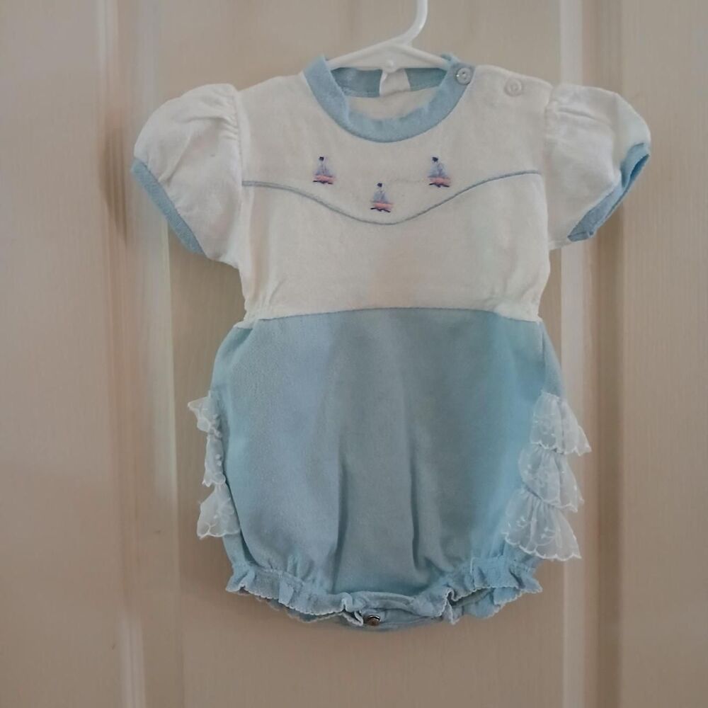 VTG 70s Sears Honeysuckle Embroidered Sailboat Bubble Romper Ruffle Butt 12m